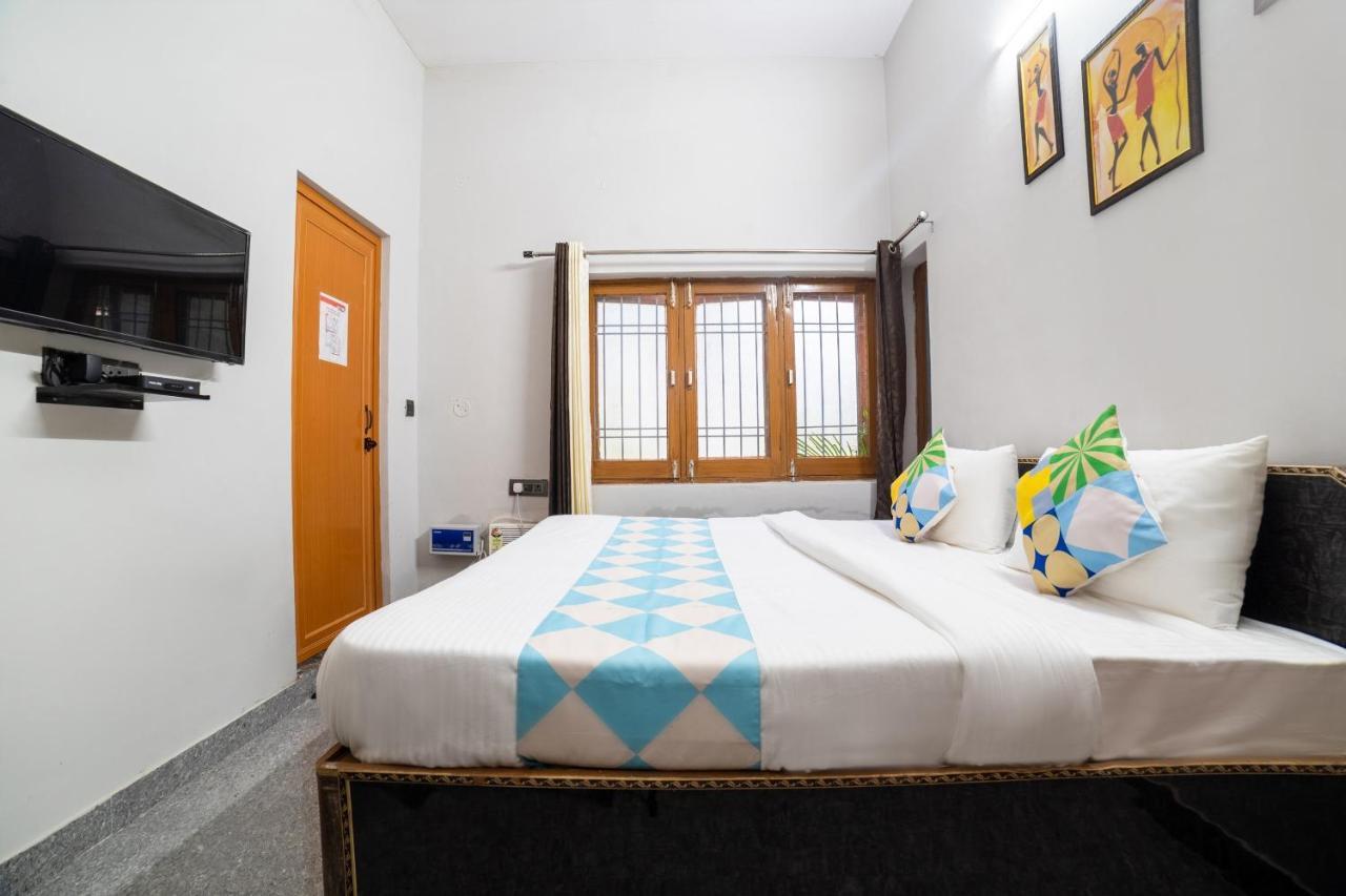Hotel O Home Gautam Homestay Dehradun Luaran gambar