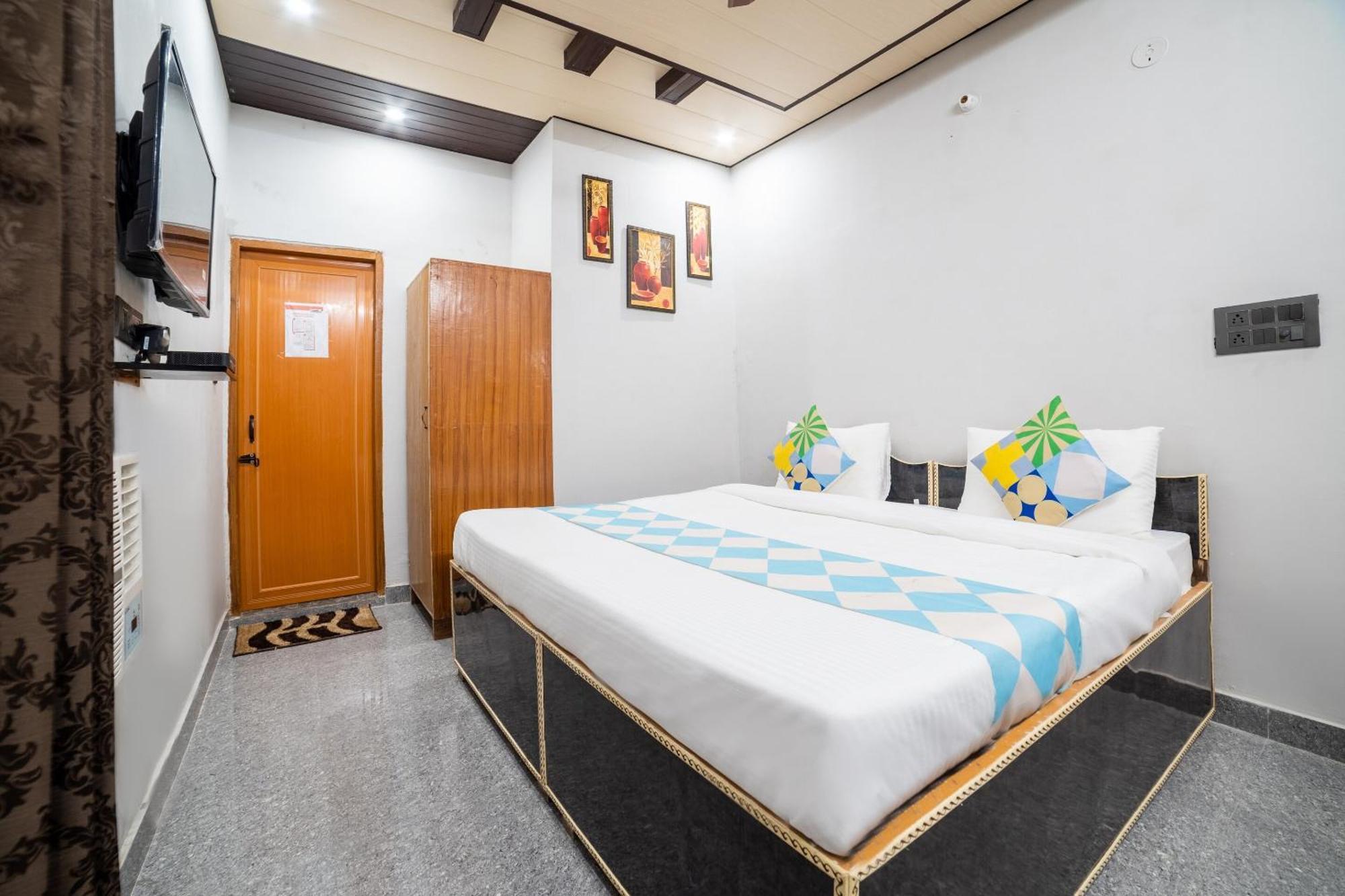 Hotel O Home Gautam Homestay Dehradun Luaran gambar