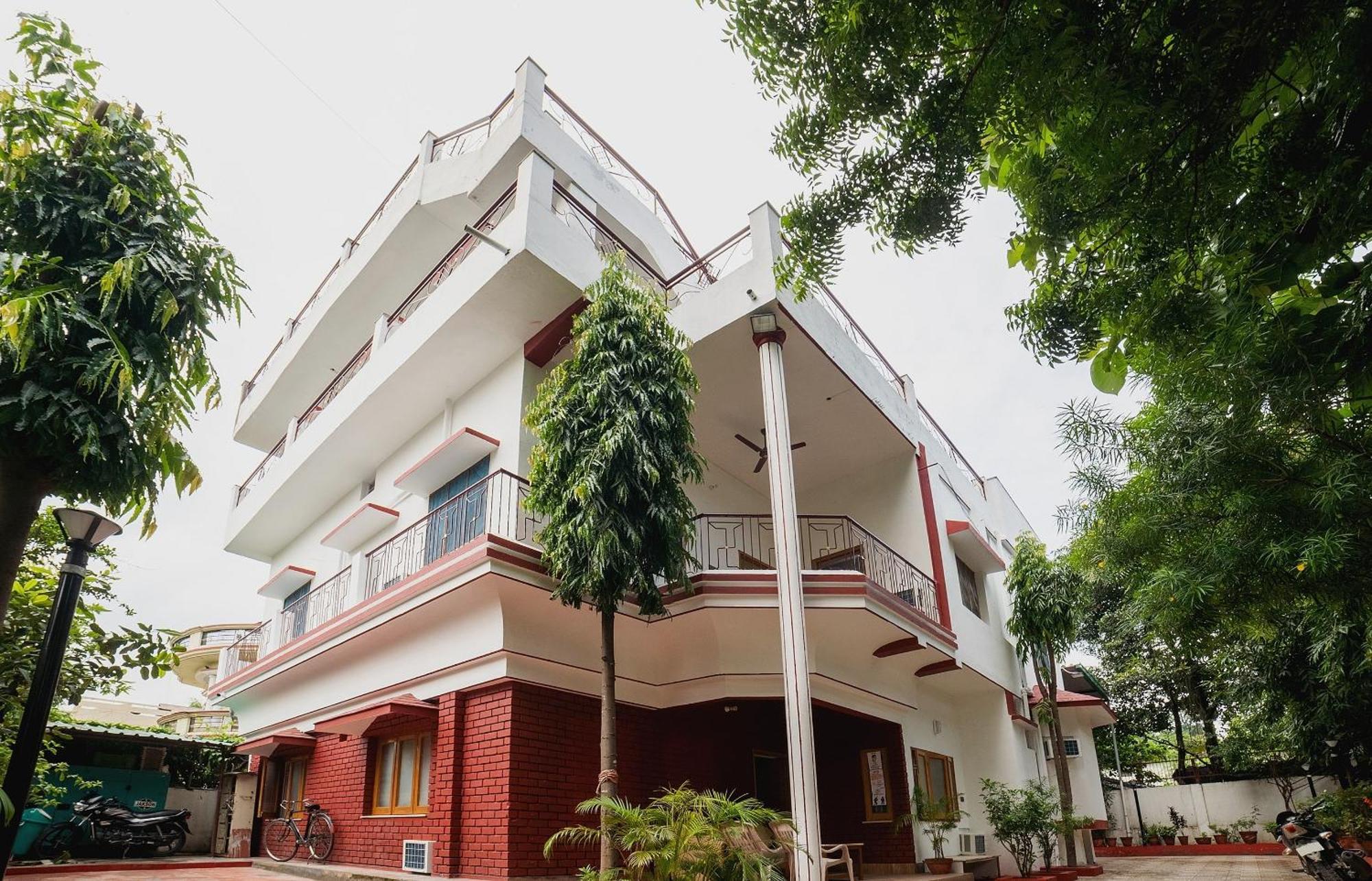 Hotel O Home Gautam Homestay Dehradun Luaran gambar