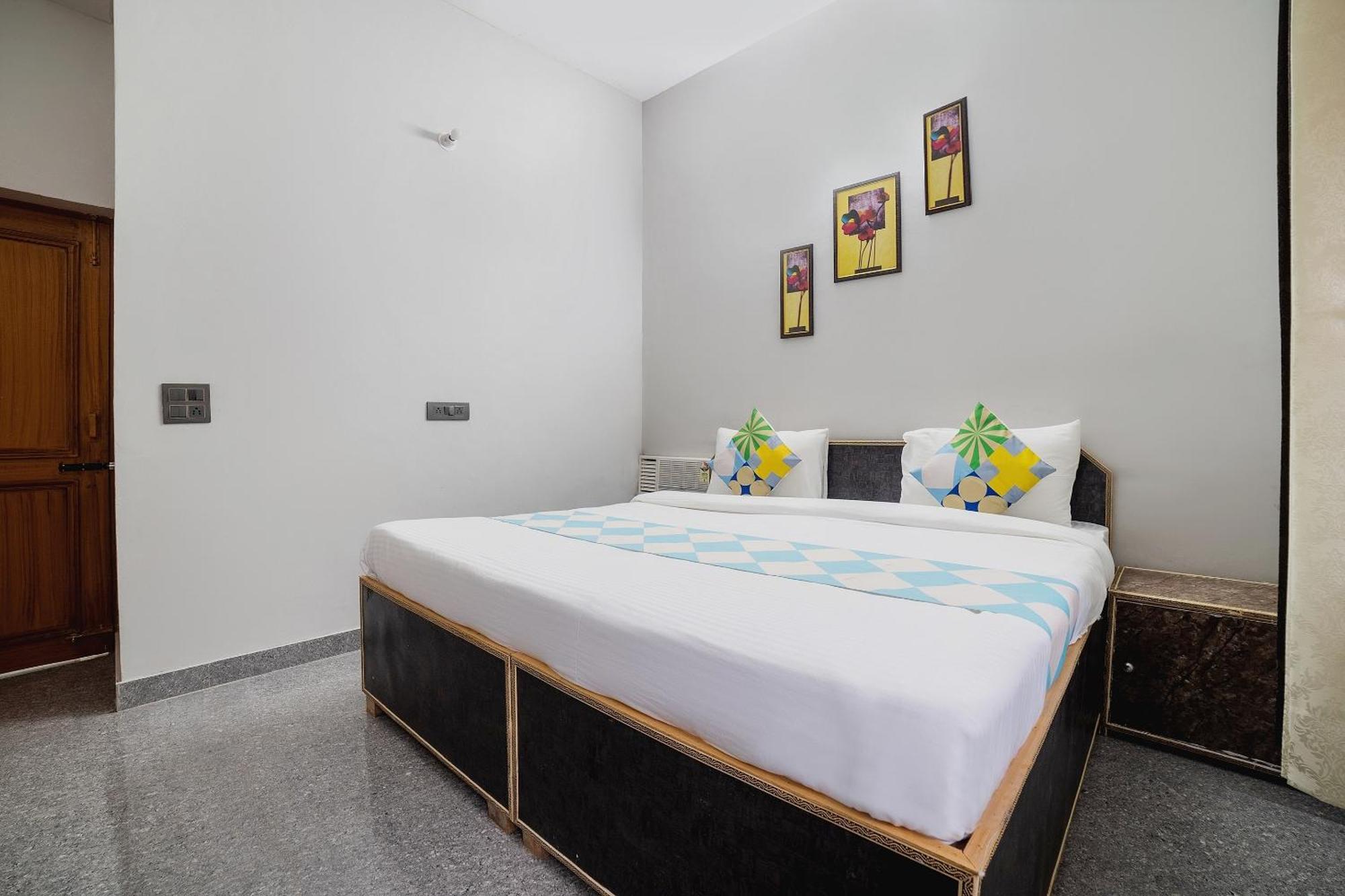 Hotel O Home Gautam Homestay Dehradun Luaran gambar